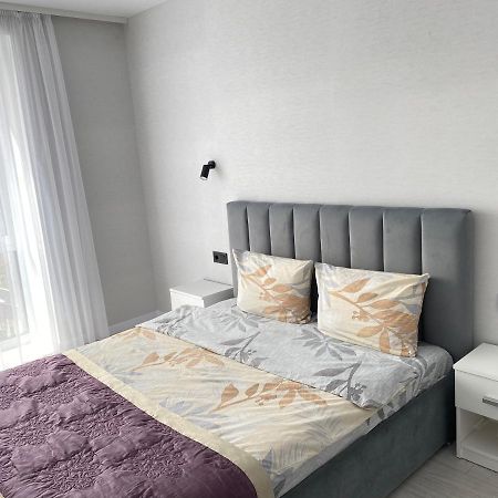 Люкс Для Вибагливих В Центрі Lutsk Luaran gambar