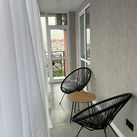Люкс Для Вибагливих В Центрі Lutsk Luaran gambar